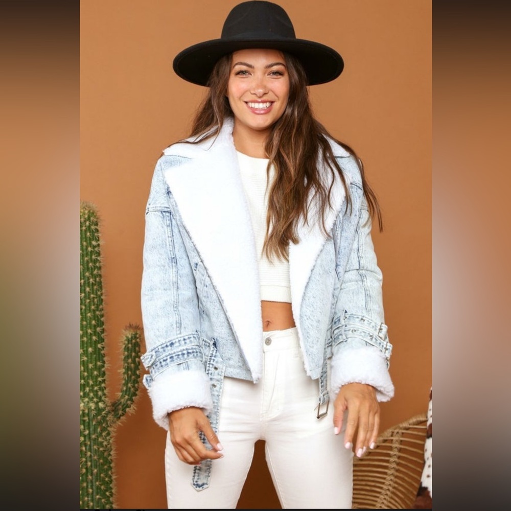 Fantastic Fawn Sherpa lined denim Moto jacket